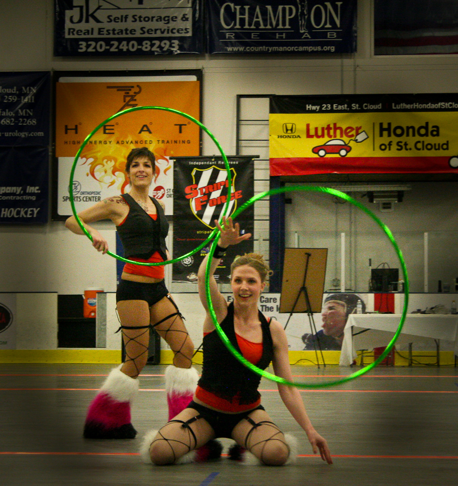 Twistin Vixens Hoop Dancers at SCAR Dolls Roller Derby